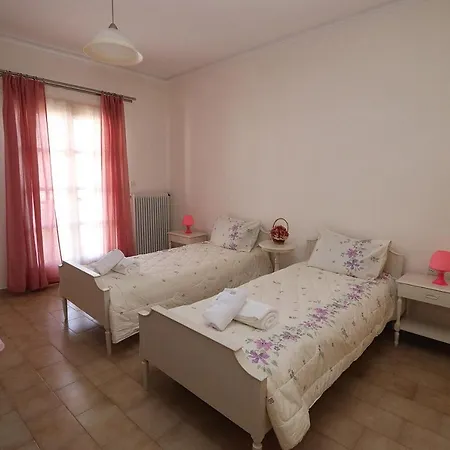 Helen's Nest Apartmán